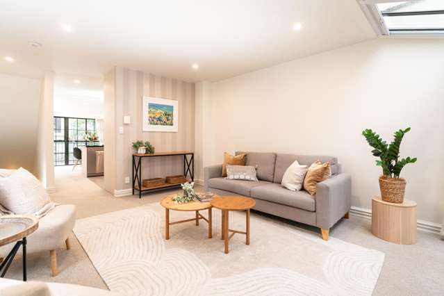 A LAYOUT FOR LIVING IN A PREMIUM LOCATION