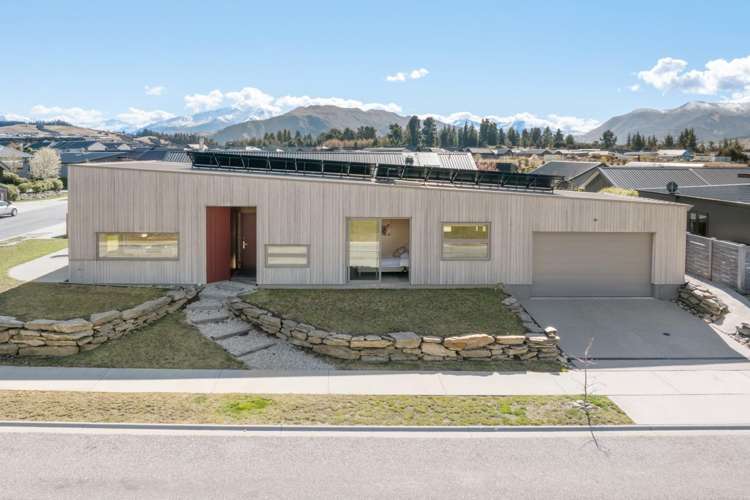 6 Pounamu Avenue Albert Town_23