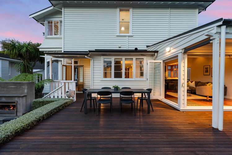 13 Golf Road Epsom_29