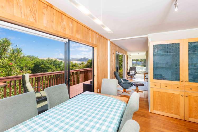 1 Waianga Place Omapere_15