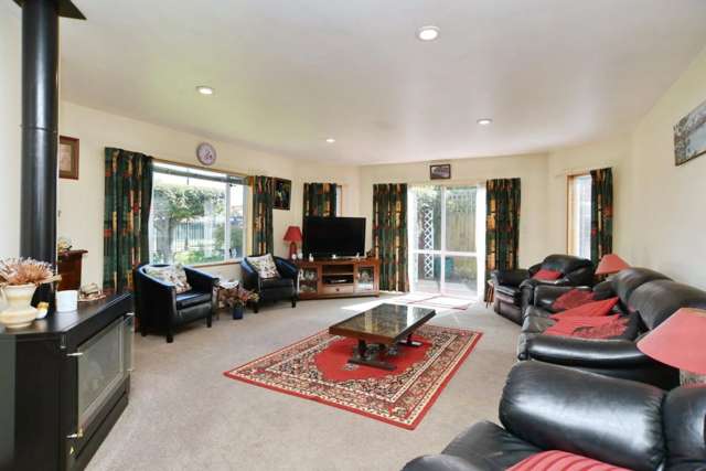 30 Farnswood Place Redwood_1