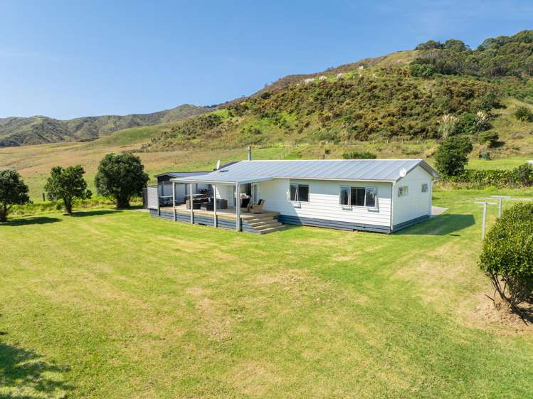 5 Mahia Heights Drive Mahia_21