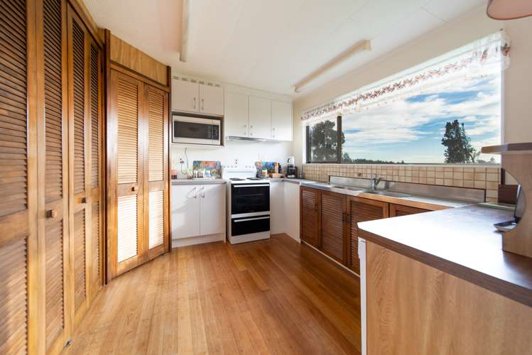 28 Nisbet Road Maungatapere_24