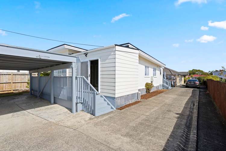 68 Archibald Road Kelston_5
