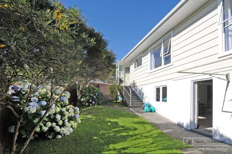 63 Collier Avenue Karori_3