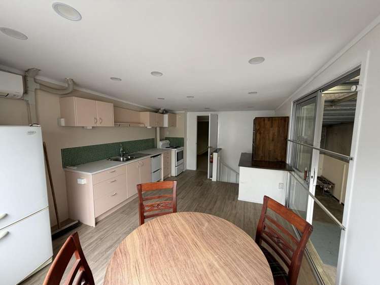 13/9 Westech Place Glen Eden_4