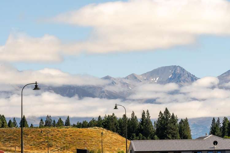 24C Spillway Street_3