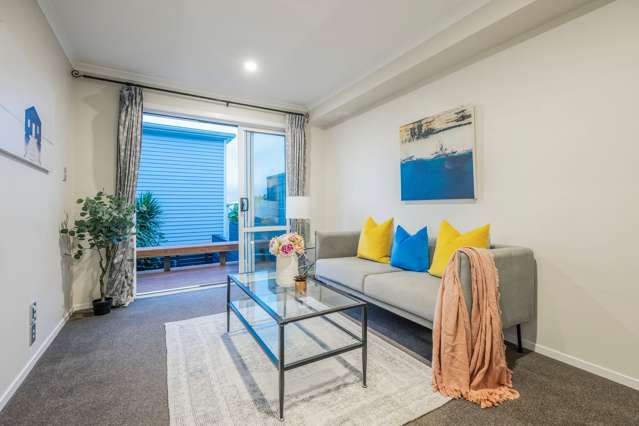 10 Panakenake Way Flat Bush_4