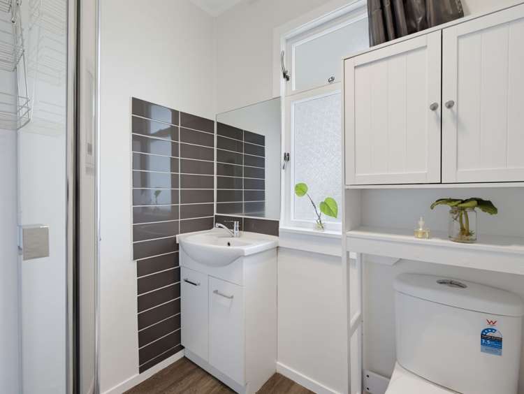 2 Isobel Street Fairy Springs_14