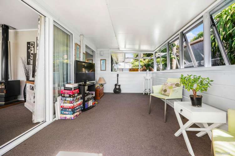 2/19 Churchill Road Cockle Bay_8