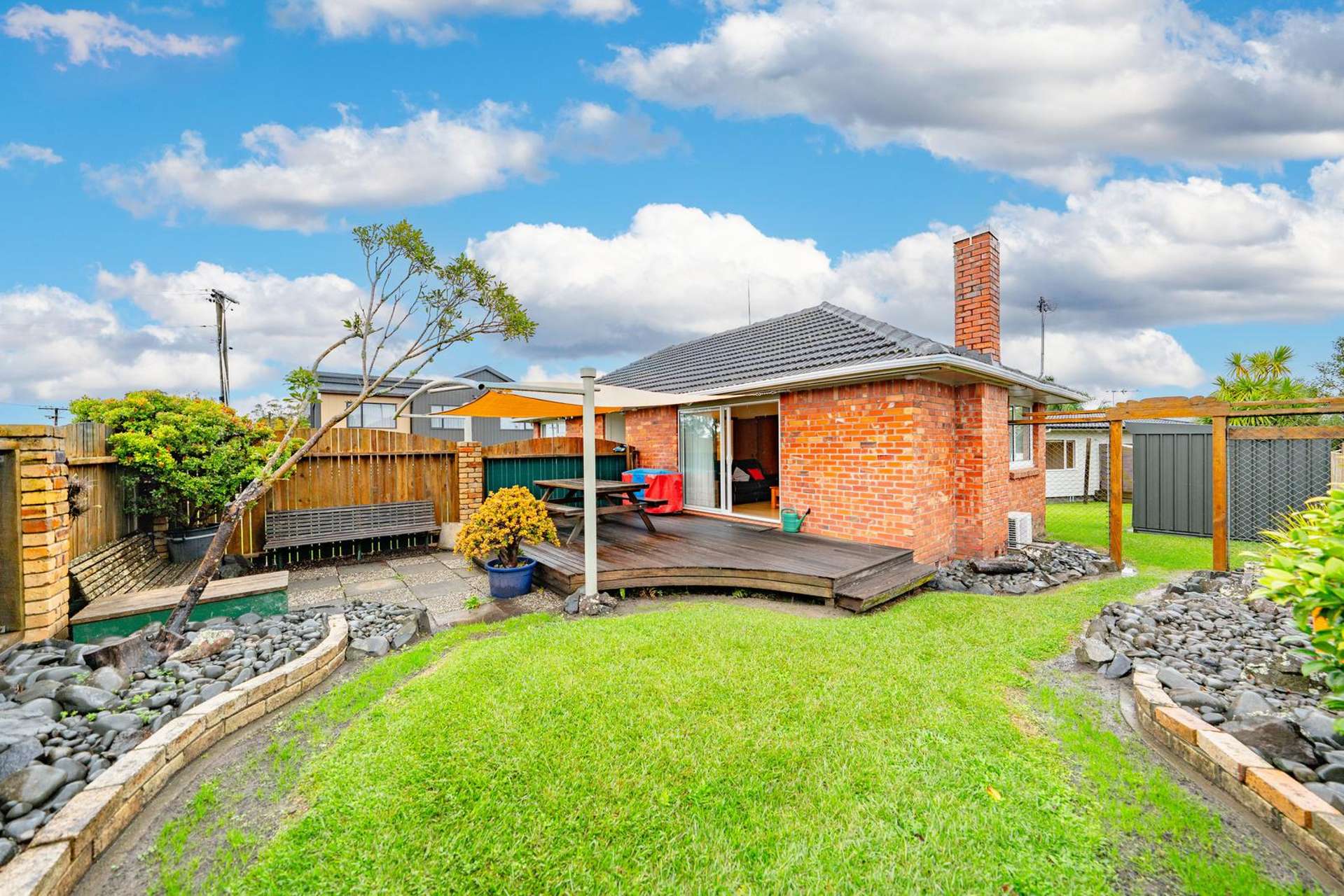 3 Poto Street Te Atatu South_0