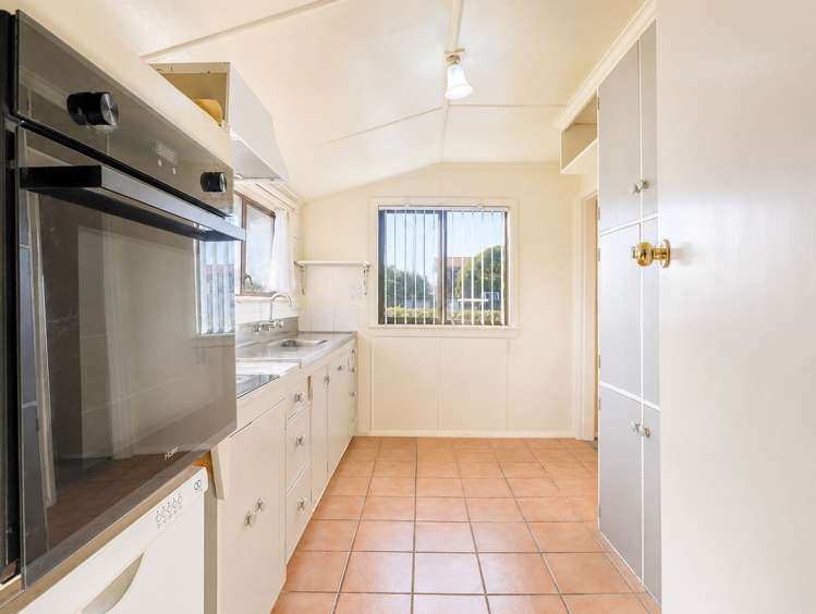 23A Kawaha Point Road Fairy Springs_16