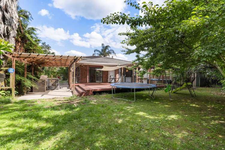 17 Pinehurst Place Wattle Downs_21