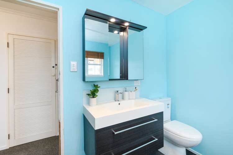 30 Mokau Place Terrace End_16