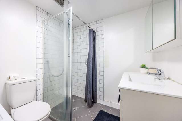 3G/18 Scotia Place Auckland Central_3