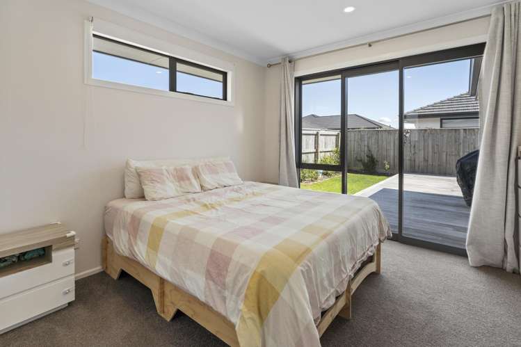 5 Upton Lane Richmond_17