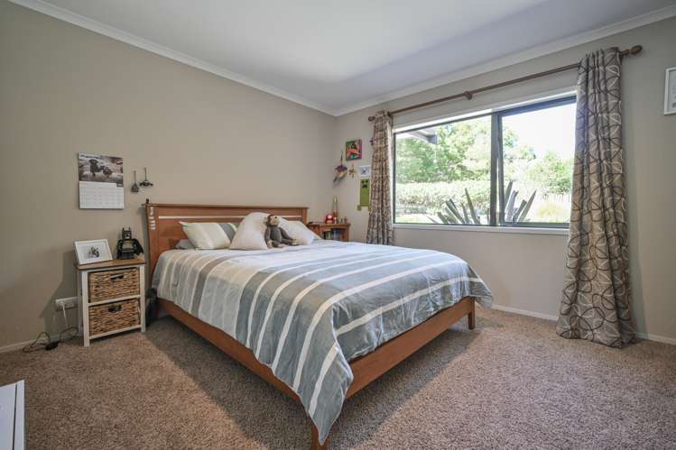 1324 Glengarry Road Puketapu_11