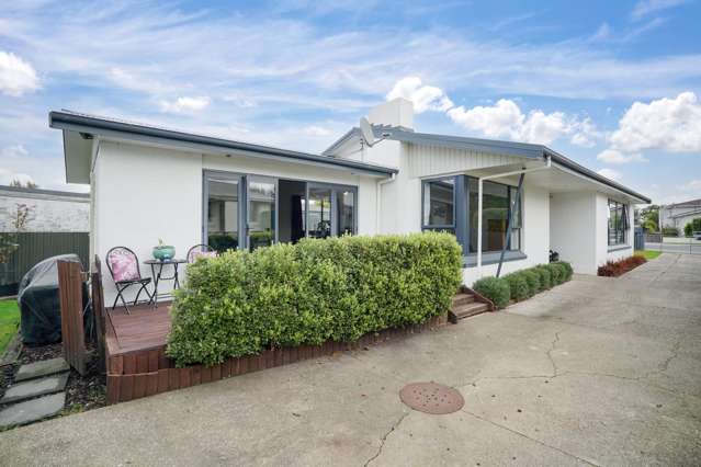 WOW FOUR DOUBLE-BEDROOMS IN HARGEST