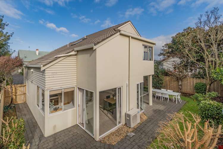 87a Epsom Avenue Epsom_16