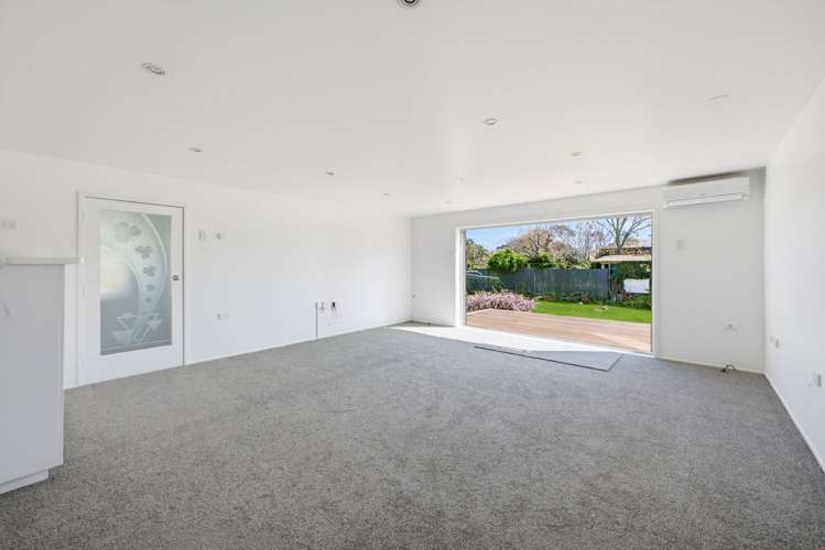 67 Broadway Waitara_13