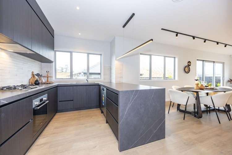 28 Tukutata Crescent Milldale_7