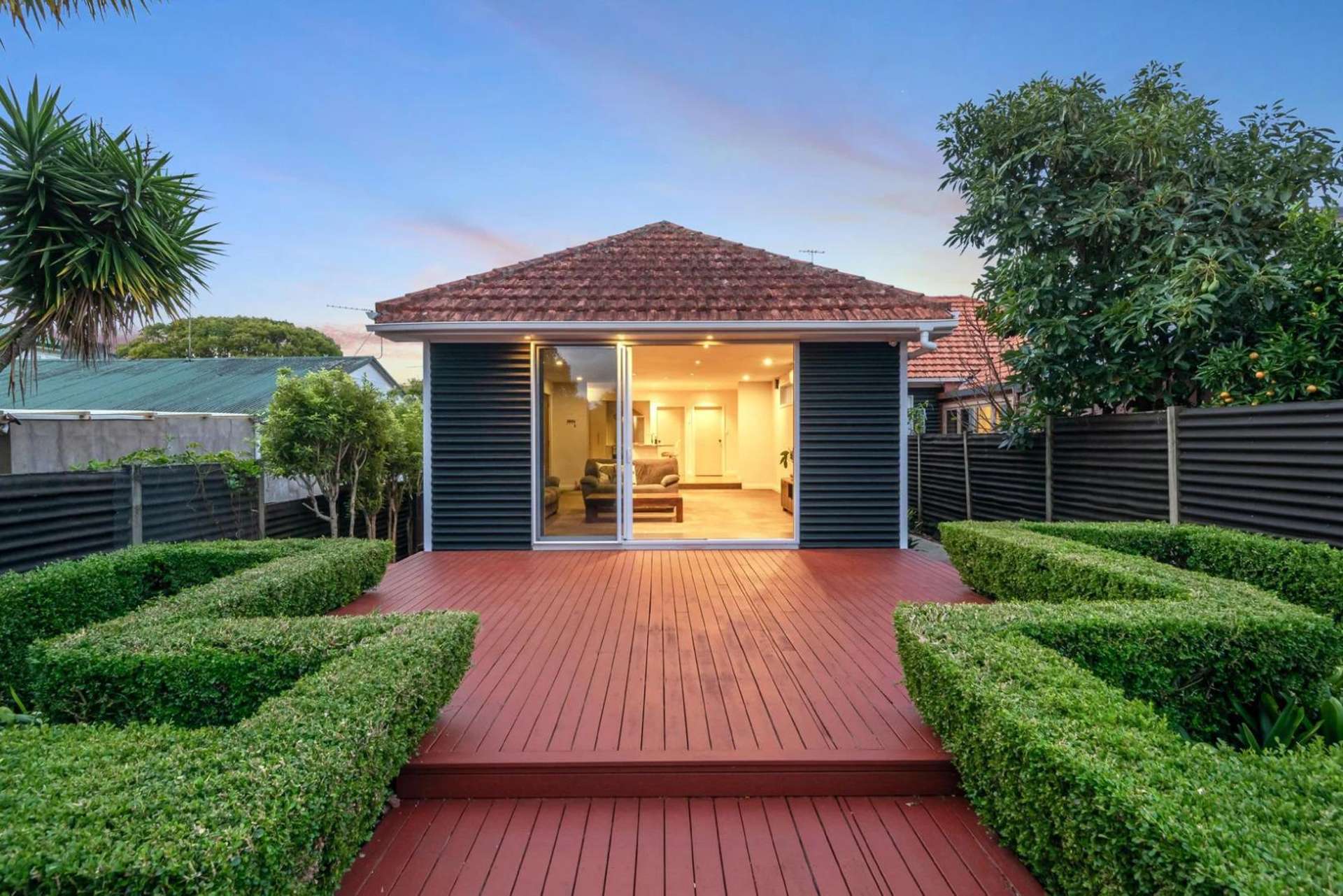 20 Lambeth Mt Eden_0
