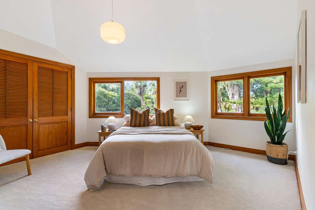 2/39 St Georges Bay Road_4