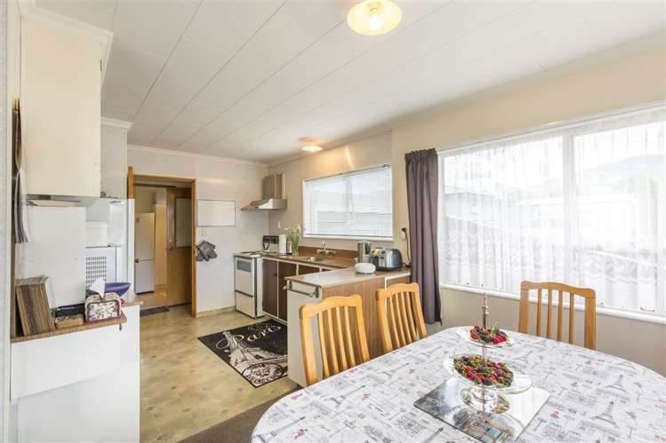 35 Andrew Street Stoke_4