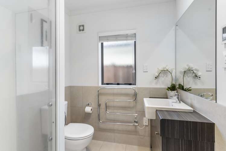 23 Brookview Drive Flat Bush_14