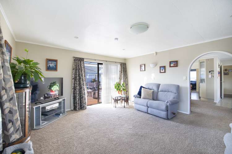 165 Tait Drive Greenmeadows_7