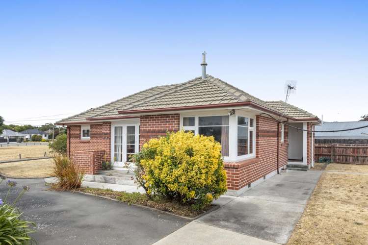 30 Cuffs Road Wainoni_11