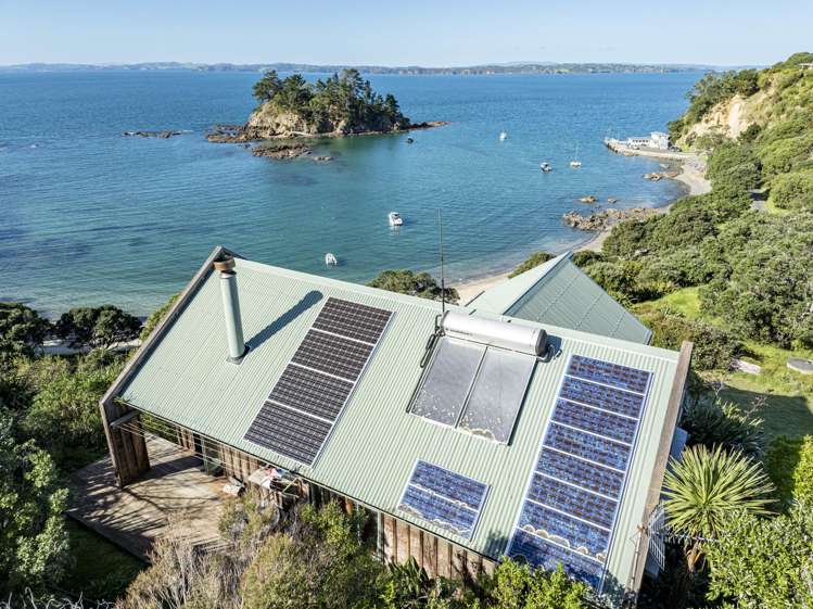 16 South Pacific Road Rakino Island_42