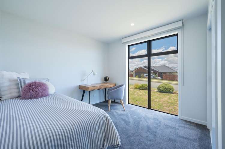 45 Katania Heights Brightwater_18