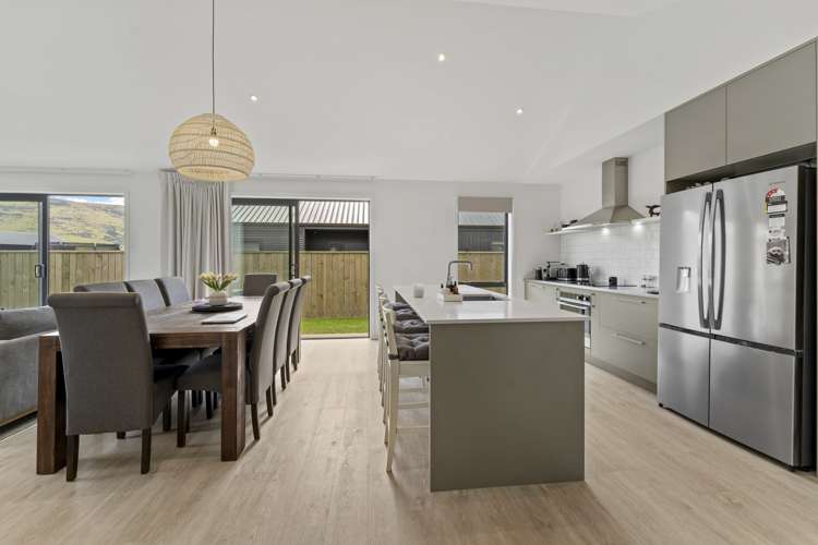 38 Muster Road Jacks Point_5