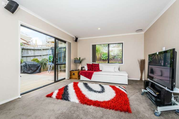 34 Lemon Grove Lane Greenhithe_5