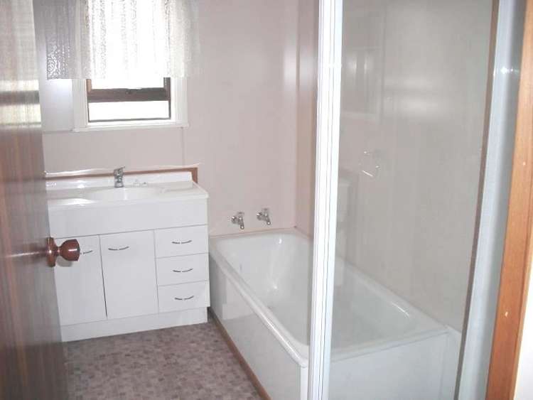 7 Clevedon Road Papakura_6