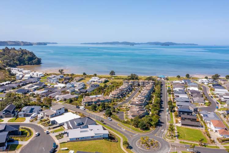 7 Little Compton Mews Snells Beach_19