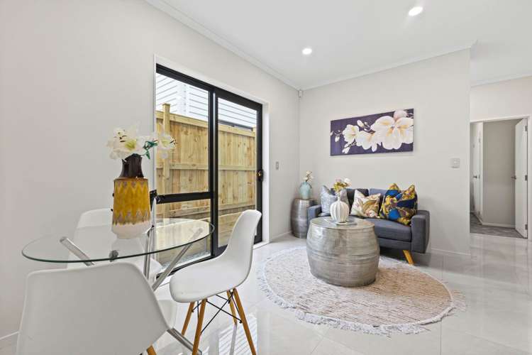 8 Crossgar Road Flat Bush_12