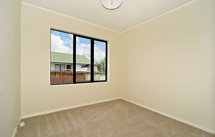 39 Greenstone Place Clover Park_6