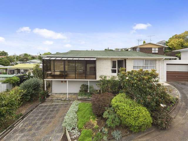 House Size - Unit Priced - with Views!