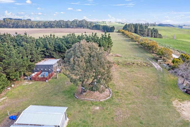 327 Smillies Road Oamaru_31