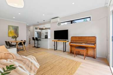 10 Spotted Dove Road_1