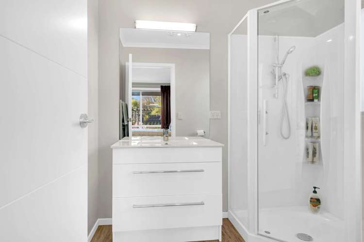 42 Curtis Street Stoke_18