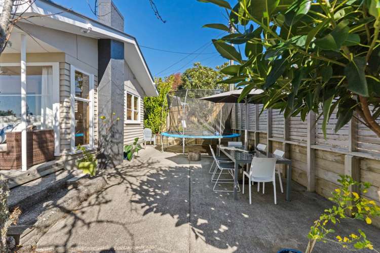 43 Fairmount Road Titirangi_18