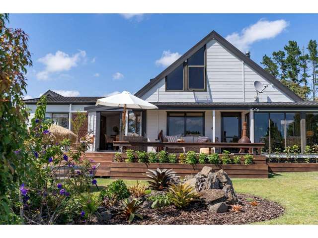 EDMONDS ROAD – COASTAL LIVING WITH SEA VIEWS – LAWNS & GARDENS INCLUDED