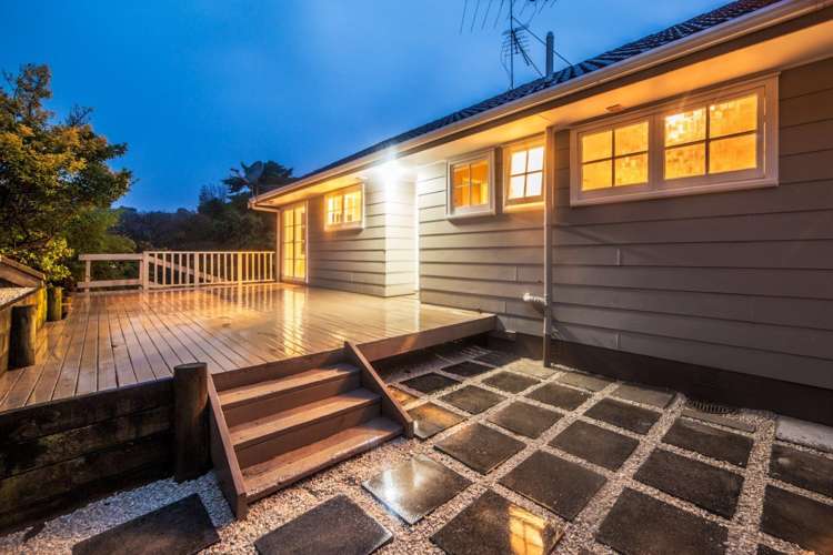 104 Oaktree Avenue Browns Bay_21