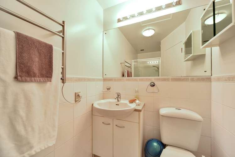 1c/50 Eden Crescent Auckland Central_8