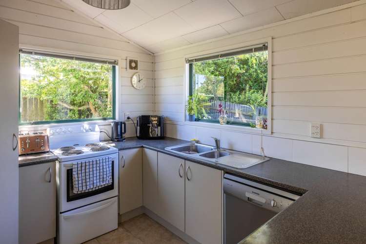 504 Sea View Road Onetangi_10
