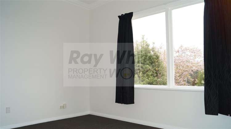 10 Nottingham Crescent Calton Hill_5