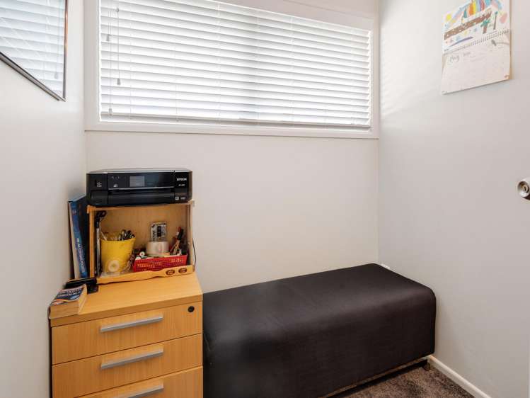 22 Jandell Crescent Bucklands Beach_17